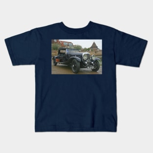 Classic Car, Bosham, December 2021 Kids T-Shirt